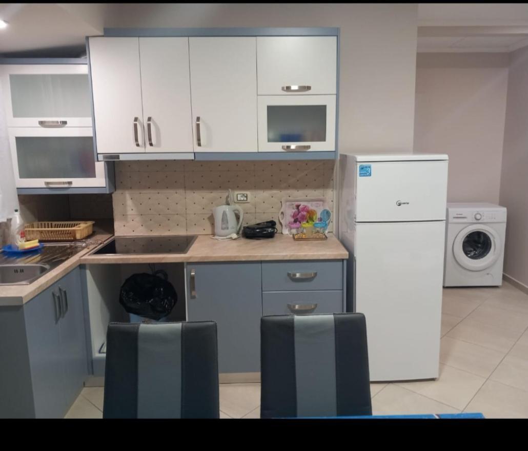 Eleana'S Apartament Sarande Luaran gambar