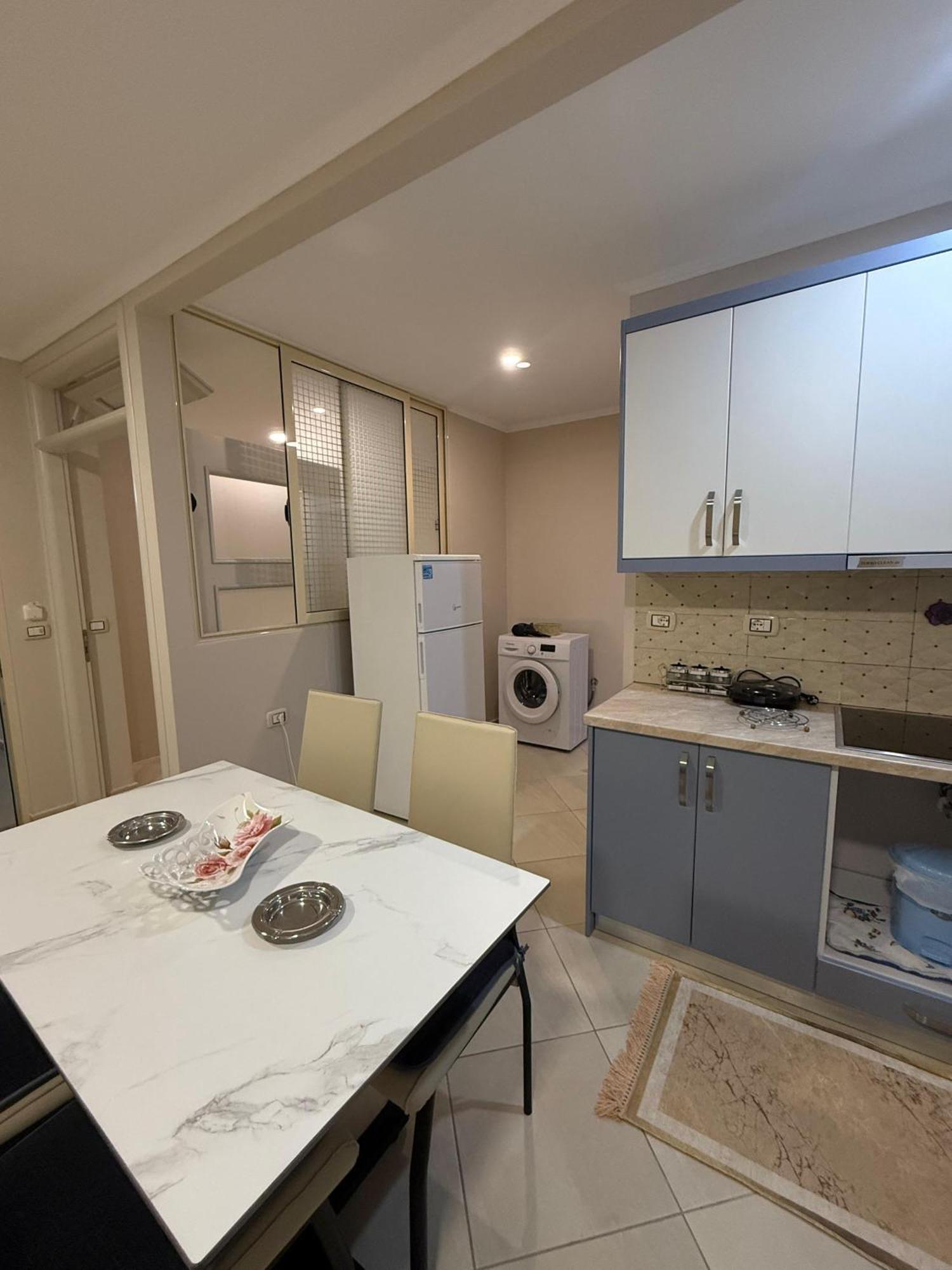 Eleana'S Apartament Sarande Luaran gambar